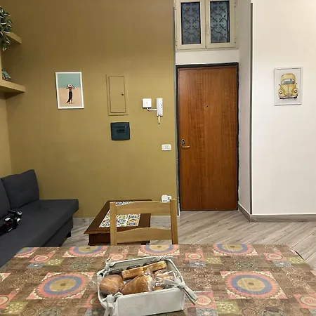 アパート La Dimora Del Tritone *