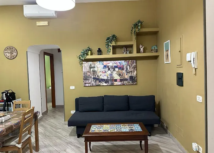 Apartment La Dimora Del Tritone Naples